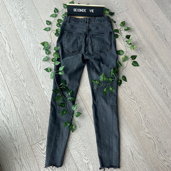 Zara high waisted jeans - Picture 4 of 4